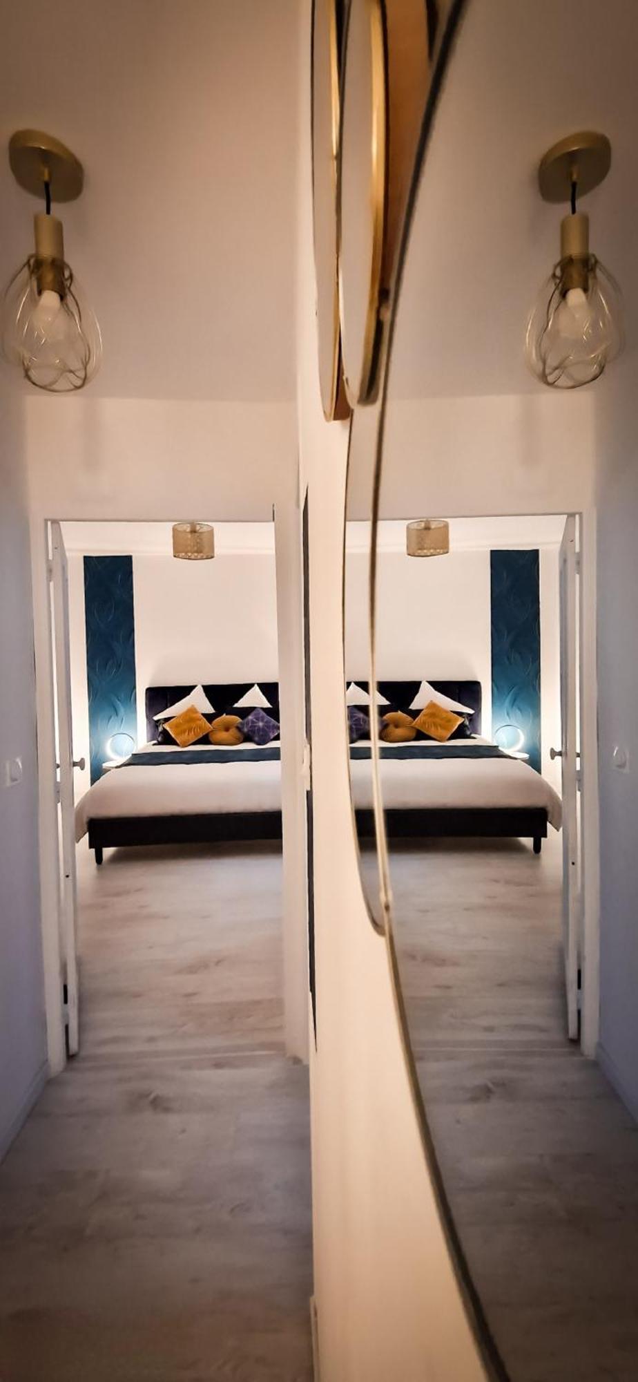 L'Art Deco 3 Etoiles Wifi, Netflix, Disney, Coeur De Bastide Villefranche-de-Rouergue Luaran gambar
